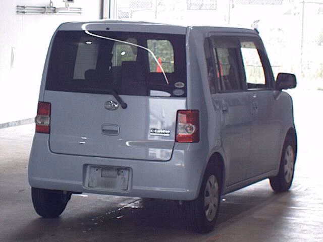 DAIHATSU MOVE CONTE