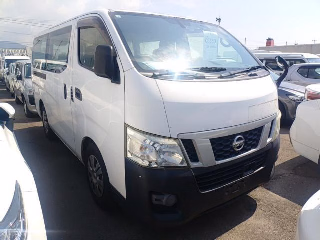 NISSAN NV350 CARAVAN