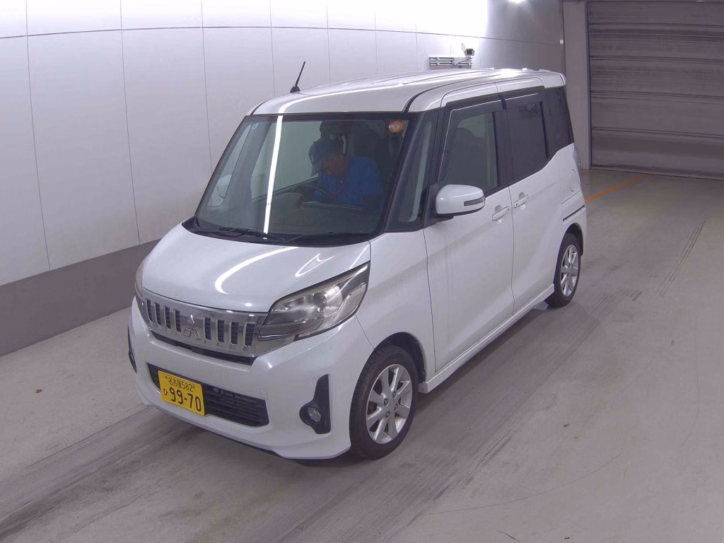 MITSUBISHI EK SPACE