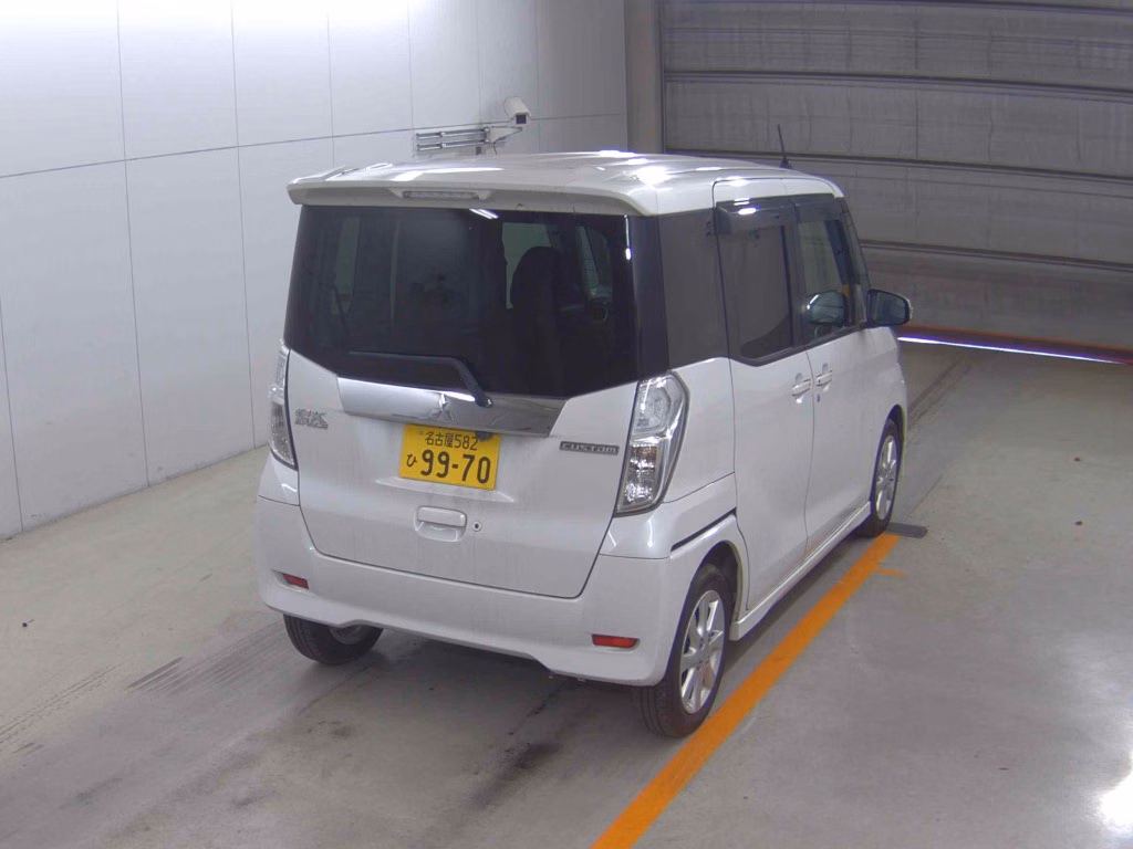 MITSUBISHI EK SPACE