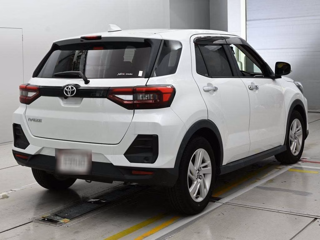 TOYOTA RAIZE