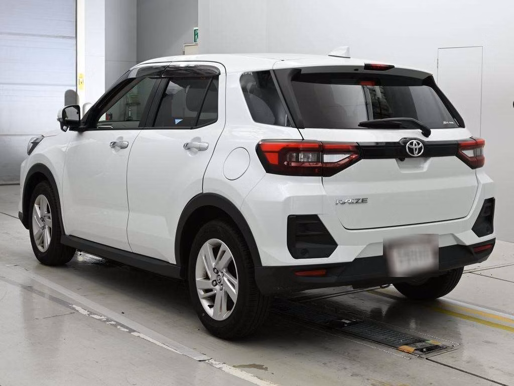 TOYOTA RAIZE
