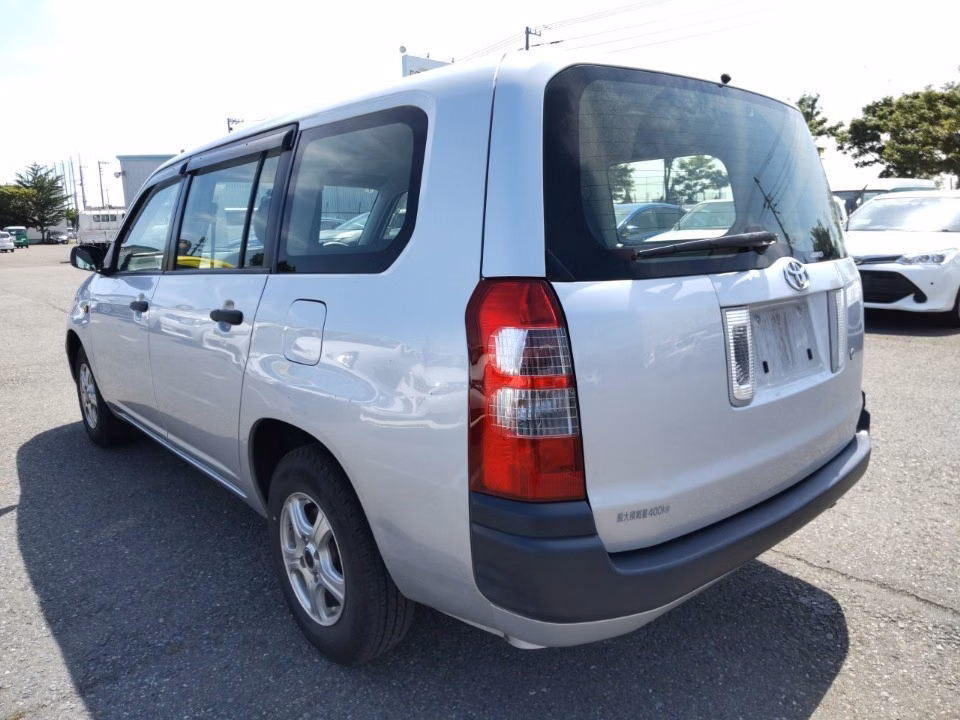 TOYOTA PROBOX