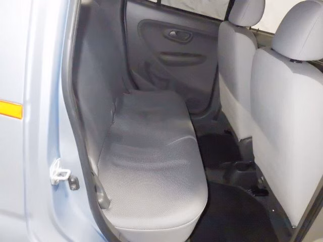 SUBARU R2