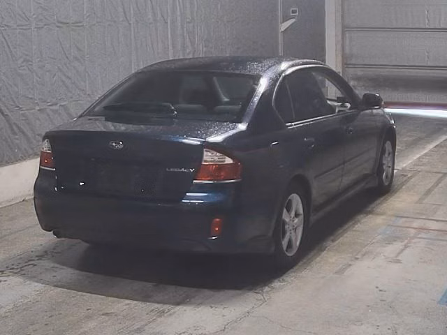 SUBARU LEGACY B4