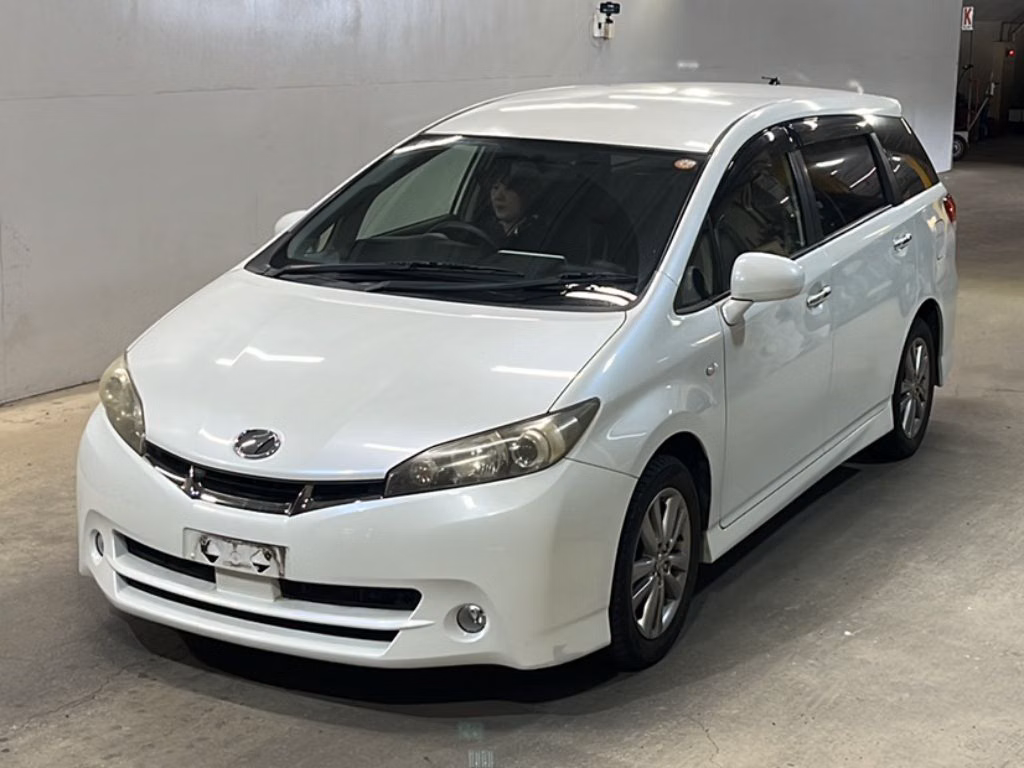 TOYOTA WISH