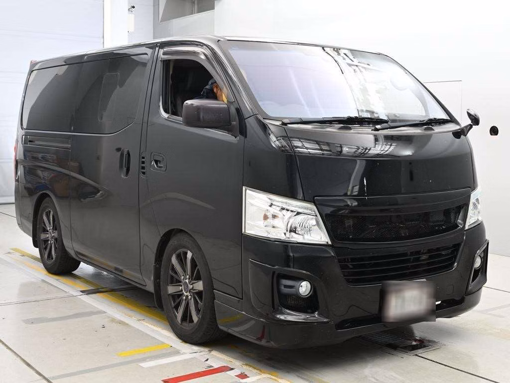 NISSAN NV350 CARAVAN