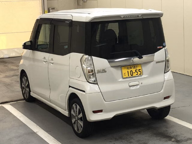 MITSUBISHI EK SPACE