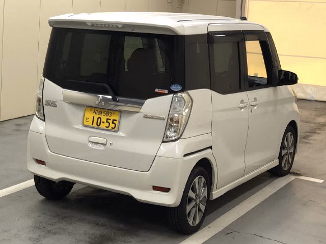 MITSUBISHI EK SPACE