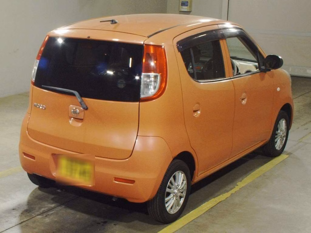 NISSAN MOCO