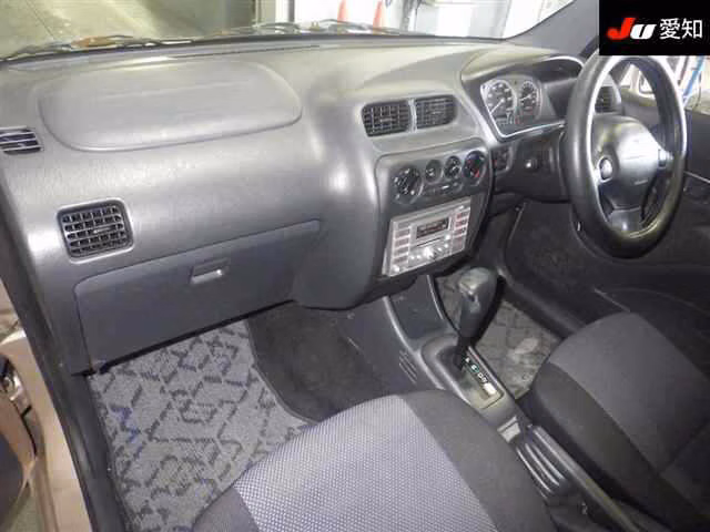 DAIHATSU TERIOS KID