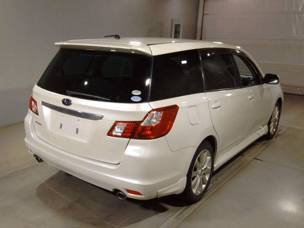SUBARU EXIGA