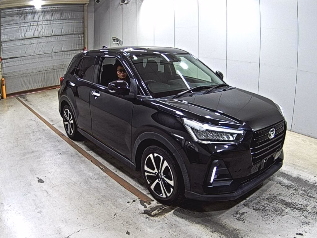 DAIHATSU ROCKY