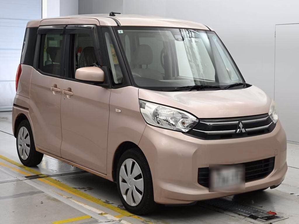 MITSUBISHI EK SPACE