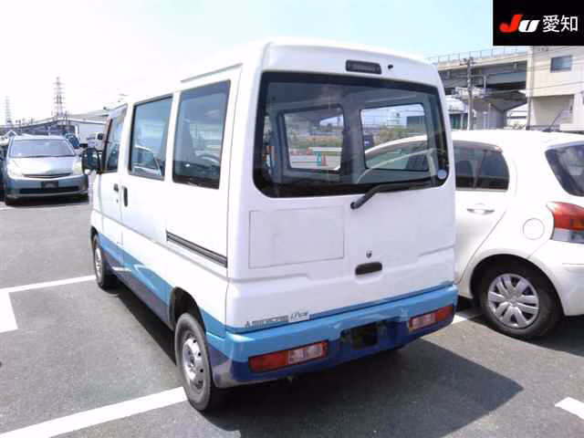 MITSUBISHI MINICAB