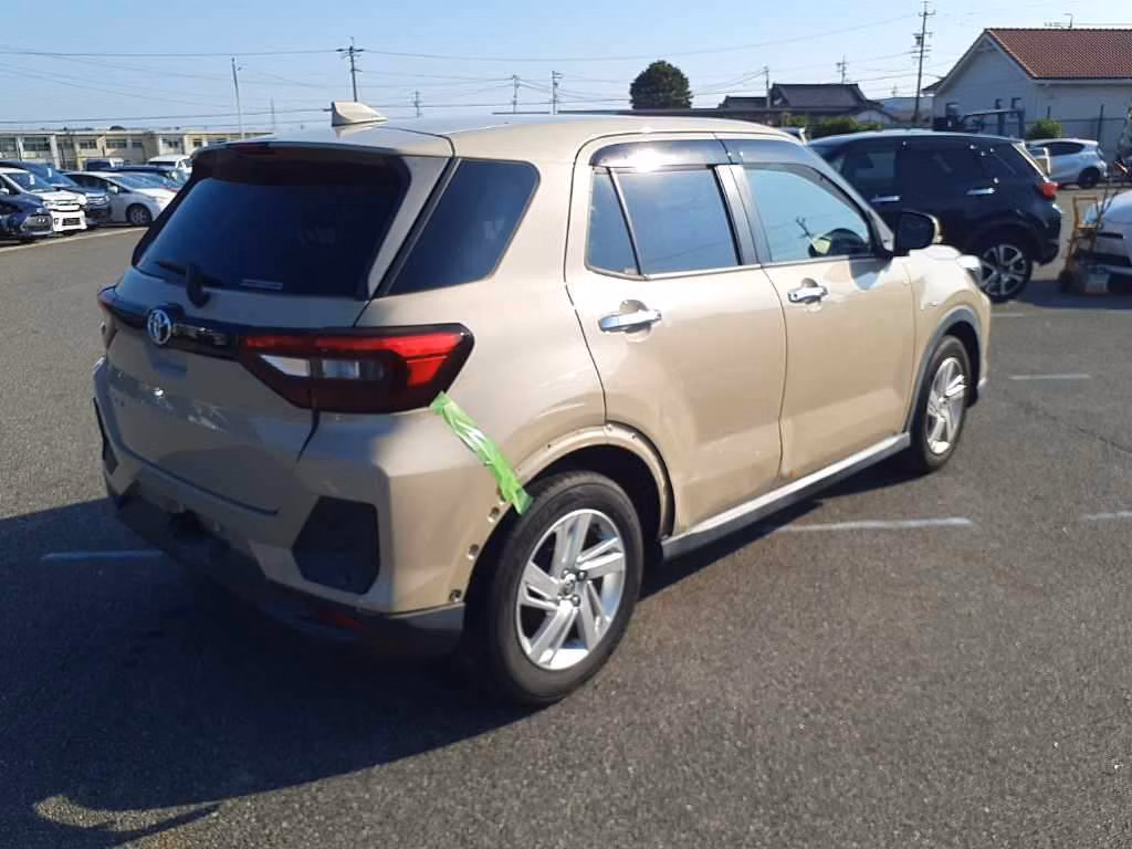 TOYOTA RAIZE
