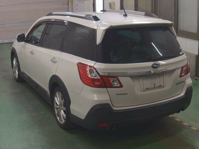 SUBARU EXIGA CROSSOVER 7