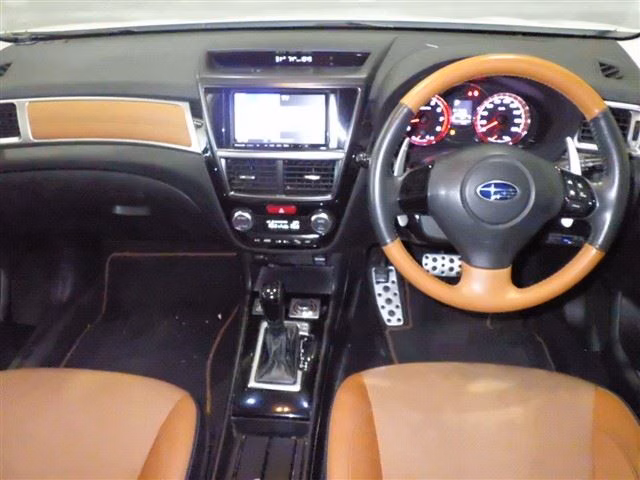 SUBARU EXIGA CROSSOVER 7