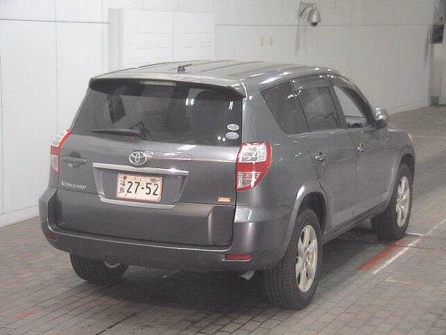 TOYOTA VANGUARD