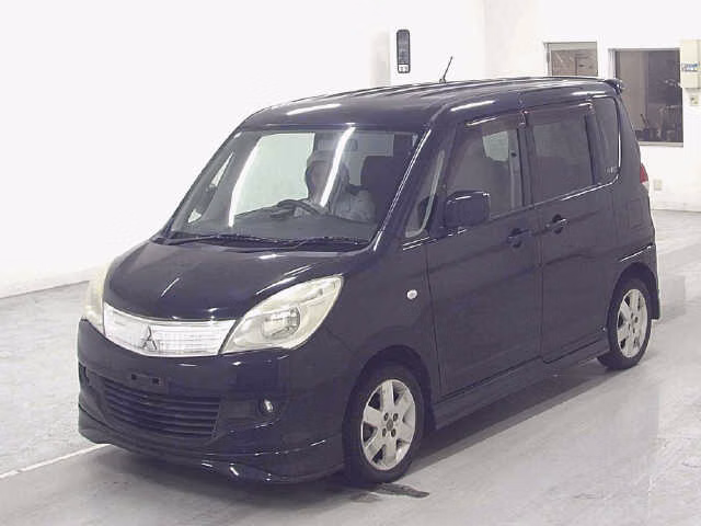 MITSUBISHI DELICA D:2