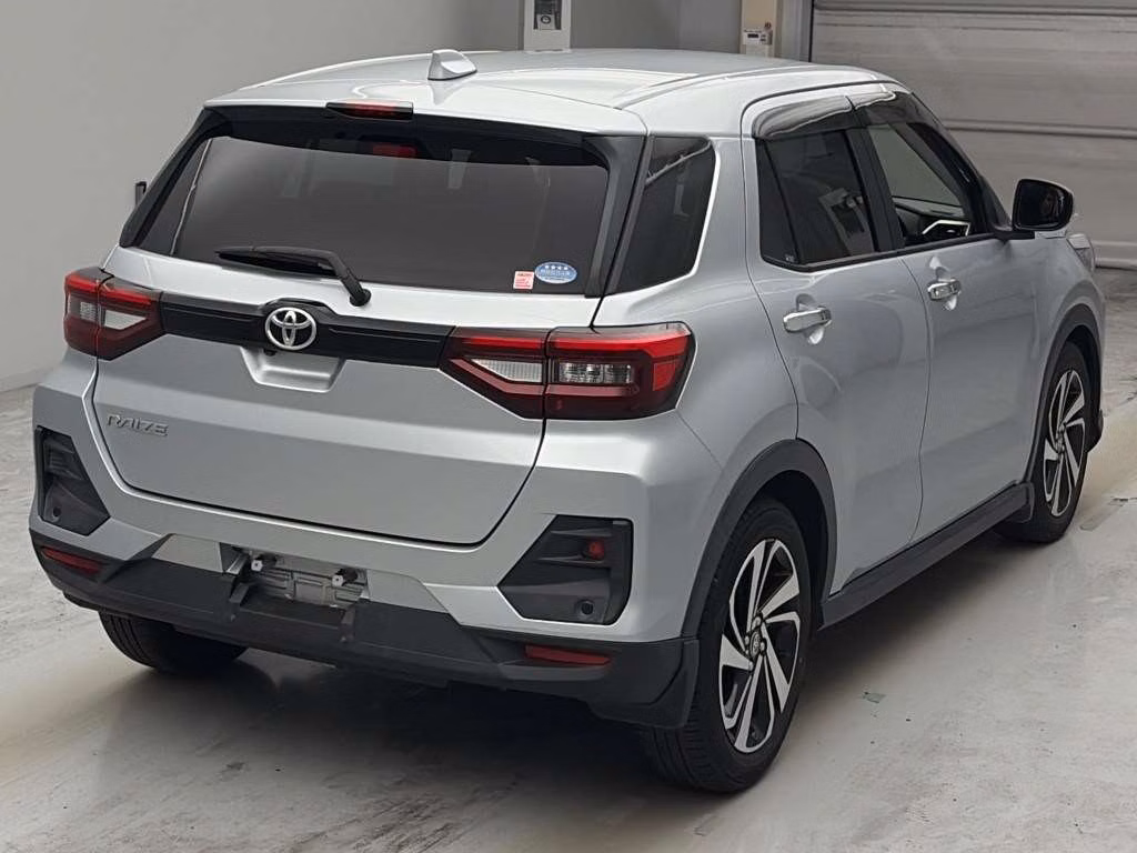 TOYOTA RAIZE