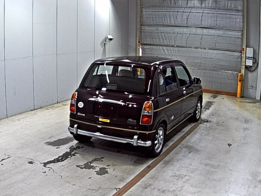 DAIHATSU MIRA GINO