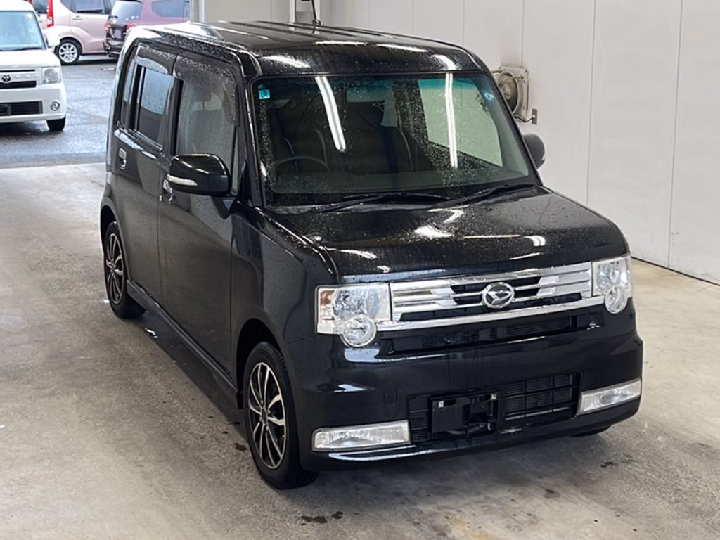 DAIHATSU MOVE CONTE