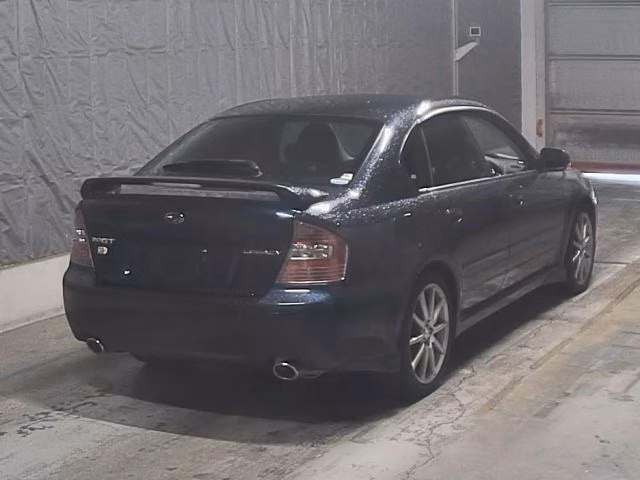 SUBARU LEGACY B4