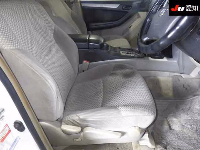 TOYOTA HILUX SURF