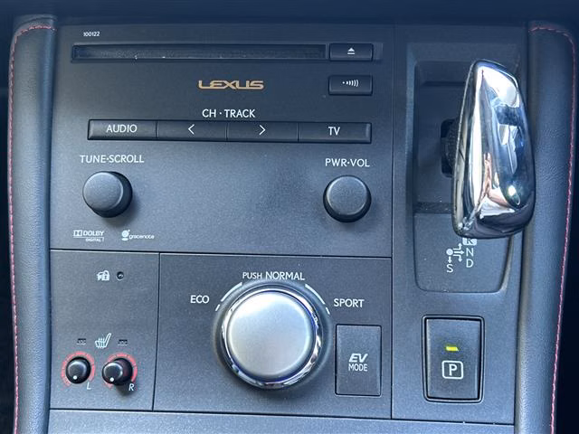 LEXUS CT200H