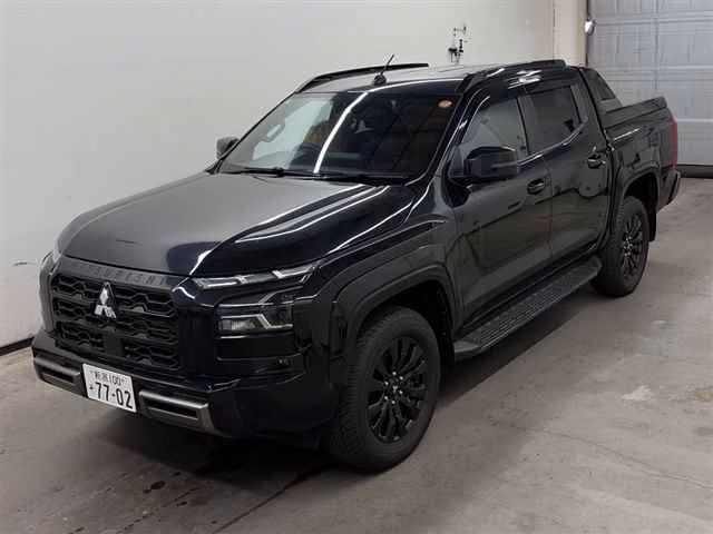 MITSUBISHI TRITON