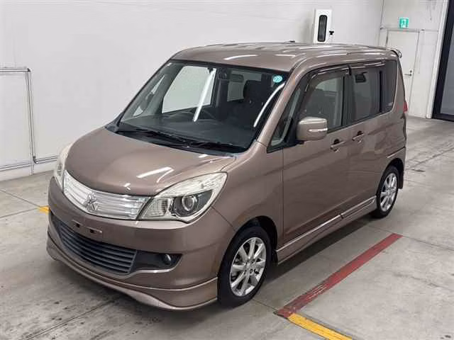 MITSUBISHI DELICA D:2