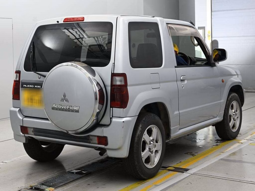 MITSUBISHI PAJERO MINI