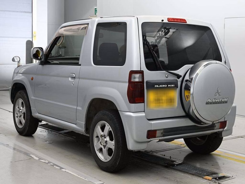 MITSUBISHI PAJERO MINI