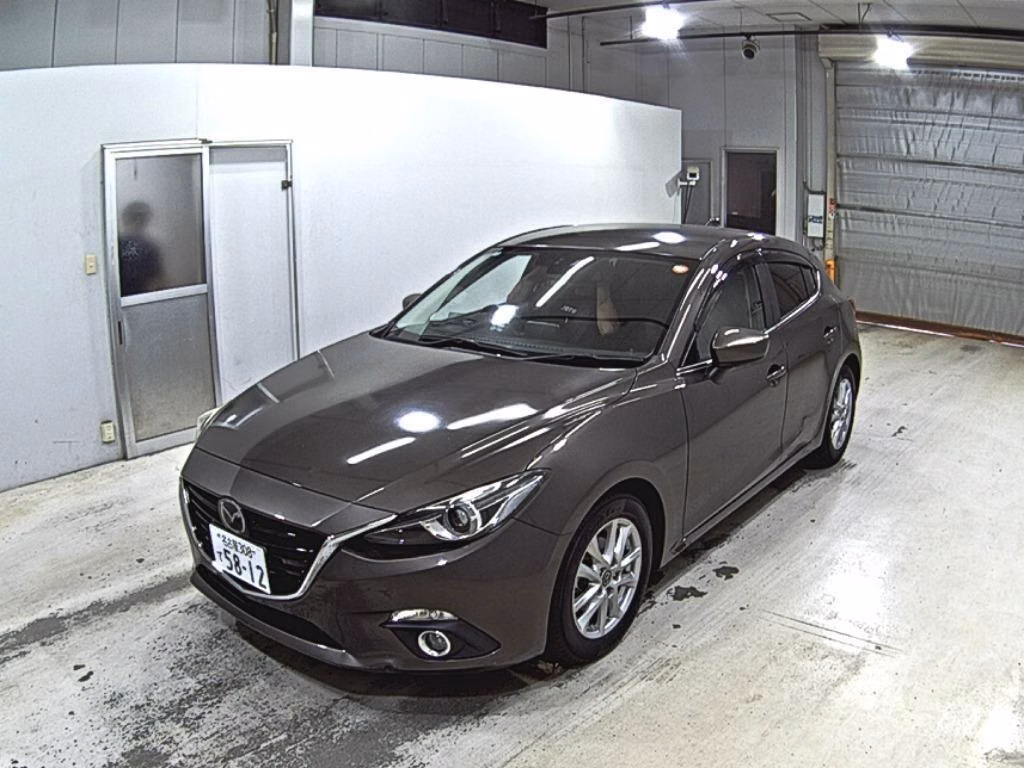 MAZDA AXELA