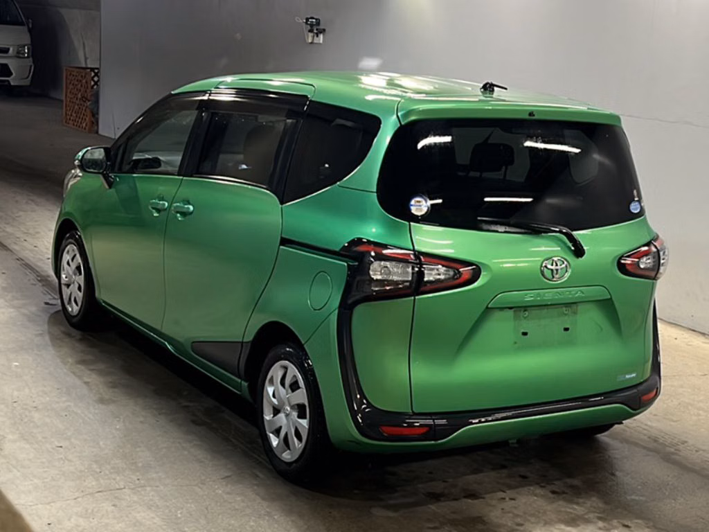 TOYOTA SIENTA