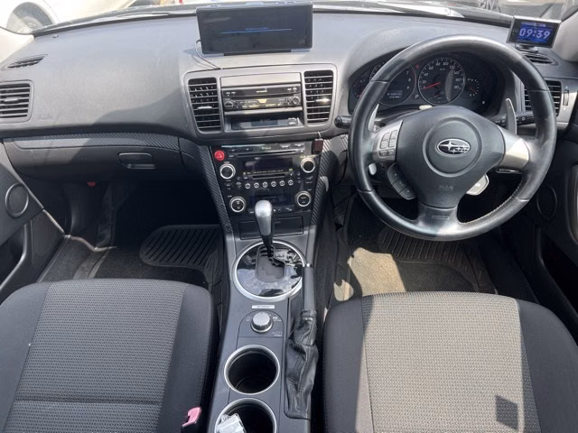 SUBARU LEGACY B4