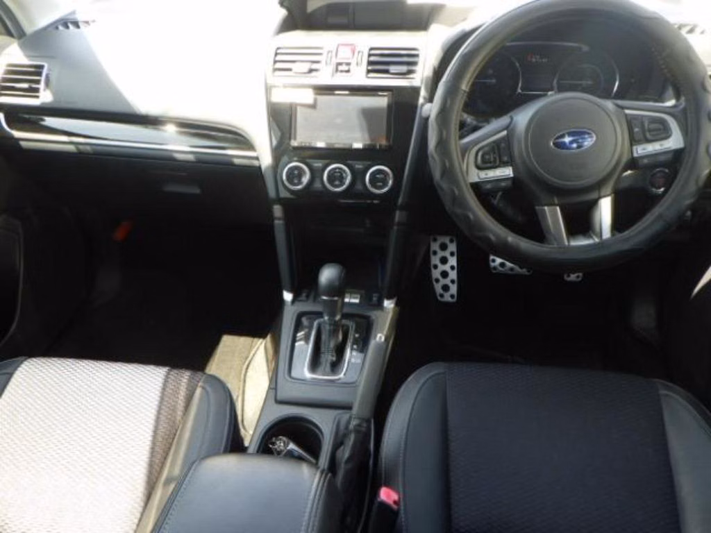 SUBARU FORESTER