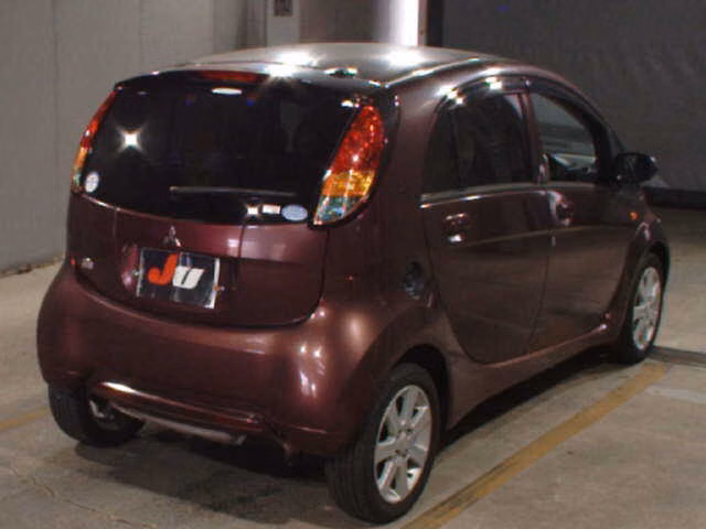 MITSUBISHI I