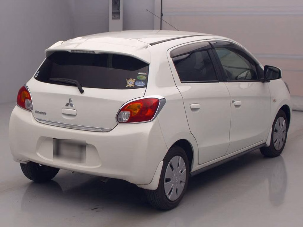 MITSUBISHI MIRAGE