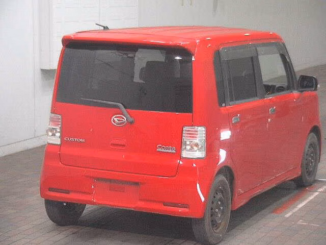 DAIHATSU MOVE CONTE