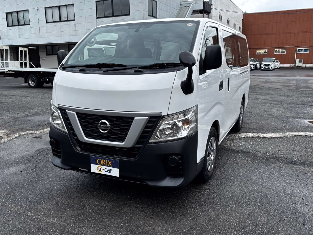 NISSAN NV350 CARAVAN