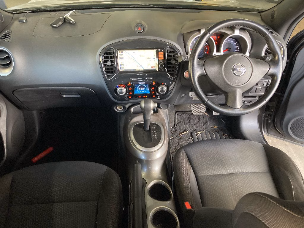 NISSAN JUKE