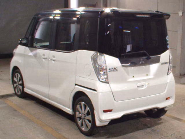 MITSUBISHI EK SPACE