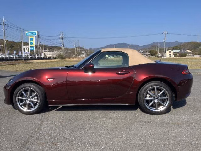 MAZDA ROADSTER