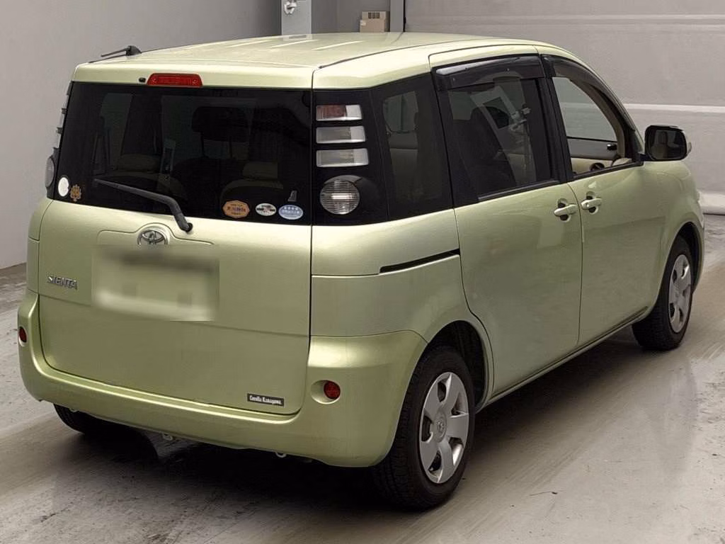 TOYOTA SIENTA