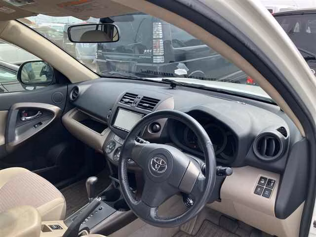 TOYOTA VANGUARD