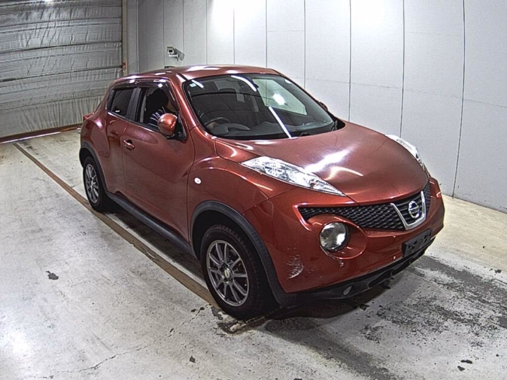 NISSAN JUKE