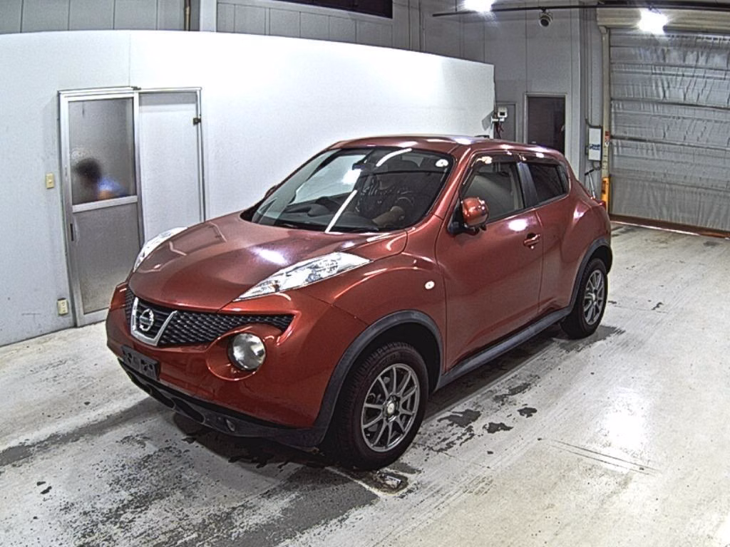 NISSAN JUKE