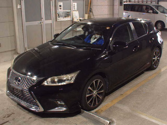 LEXUS CT200H